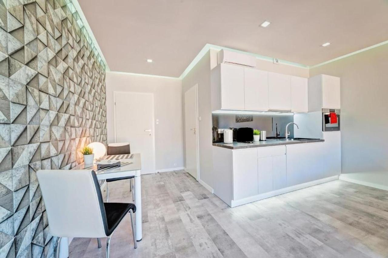 Good Time Apartments - Boznicza 1 I Male Garbary 8 Poznan Luaran gambar