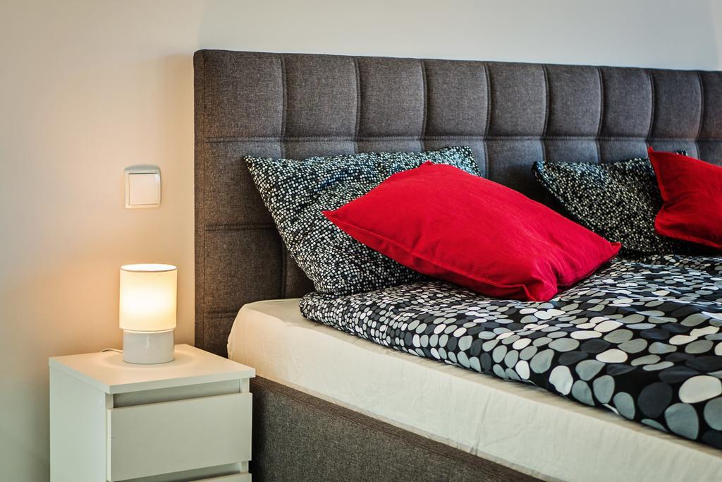 Good Time Apartments - Boznicza 1 I Male Garbary 8 Poznan Luaran gambar