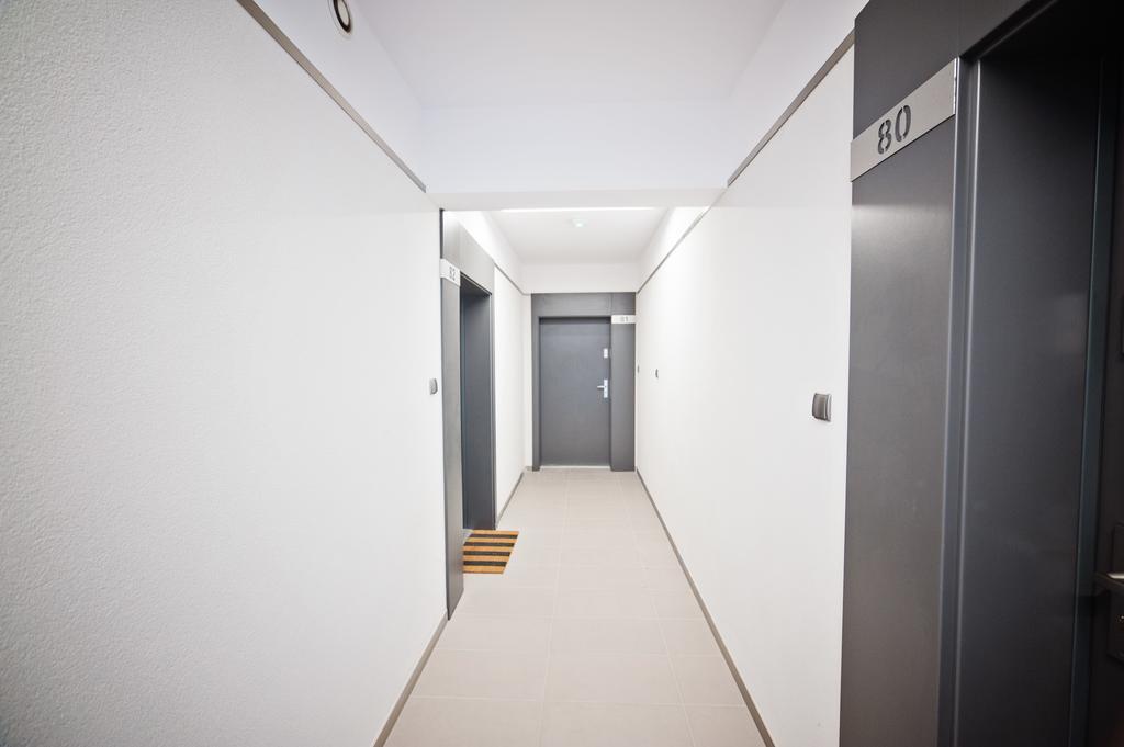 Good Time Apartments - Boznicza 1 I Male Garbary 8 Poznan Luaran gambar